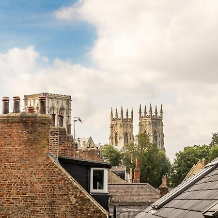 Apartamento 18 St Johns Mews York Exterior foto